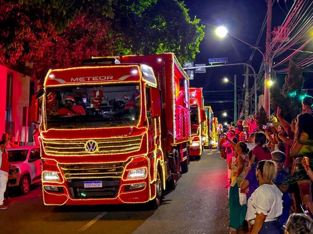 Pelo terceiro ano, PP recebe Caravana de Natal Coca-Cola/FEMSA e leva multidões às ruas