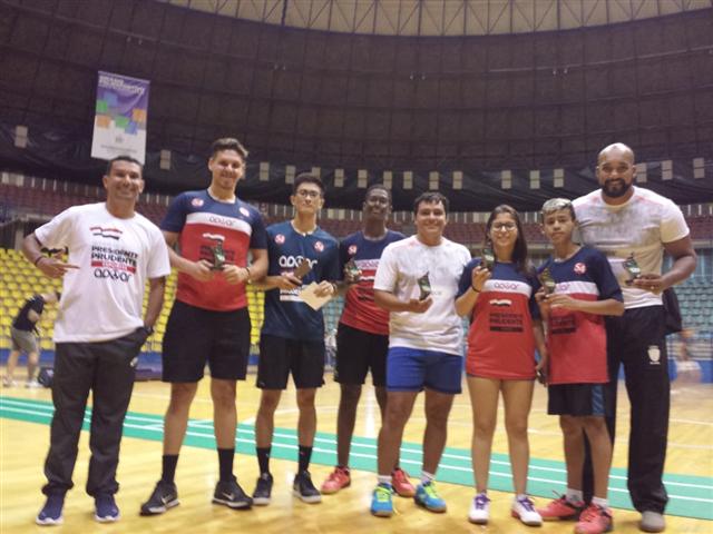 Equipe de Badminton tem 100% de aproveitamento em competição estadual