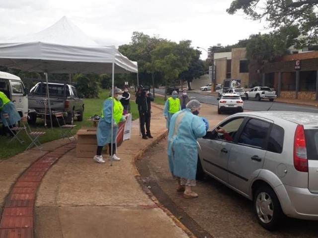 1ª Campanha do Agasalho Drive Thru tem bons resultados; arrecadação segue neste sábado