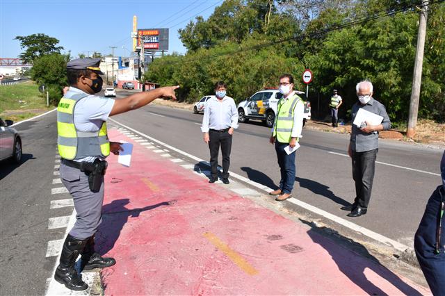 Semob analisa retomada de sentido duplo em trecho da Avenida Joaquim Constantino