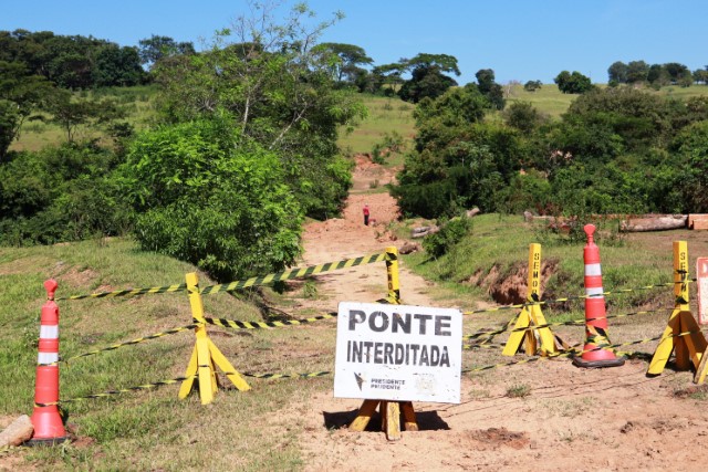 Seagri reconstrói ponte da Estrada do Bambuzinho no distrito de Montalvão 