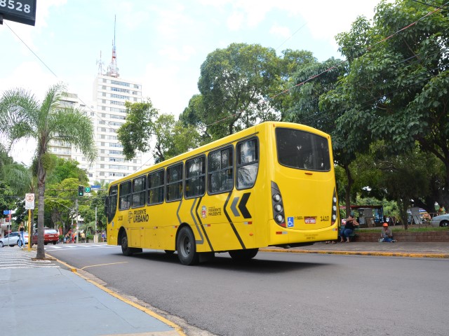 Prefeitura amplia horários de ônibus em direção ao PA do Jardim Santana 