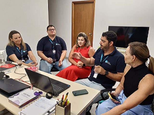 Sesau intensifica ações de combate à dengue com mutirões de limpeza e reuniões
