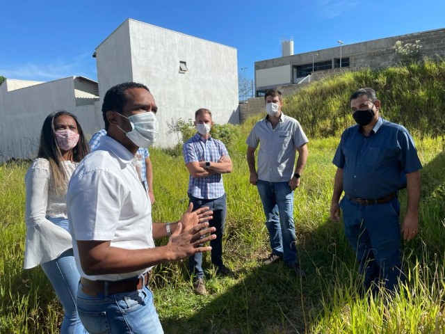 Prefeitura retoma processo de licitação para conclusão de escola no Jardim Santa Mônica