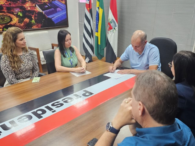 Natação de Prudente encerra participação em Torneio Centro-Oeste com 22 medalhas 