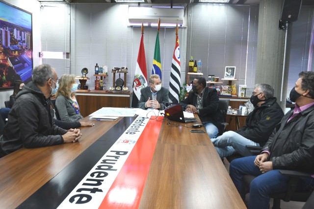 Ed Thomas recebe arquiteto Marcos Fróis e discutem projetos para Parque do Povo