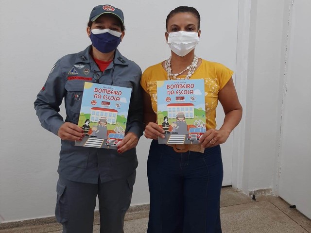 Seduc articula retorno do programa Bombeiro na Escola