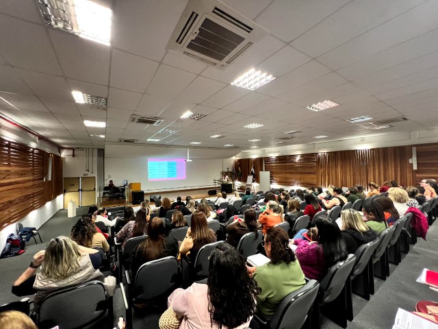 Profissionais da Seduc recebem formação ‘Cultura Popular na Sala de Aula’ do Revelando SP