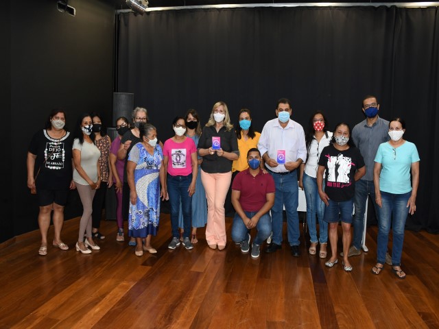 Coordenadoria da Juventude realiza formatura da turma de artesanato