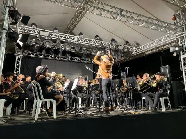Orquestra de Metais e Percussão apresenta Coletânea Sertaneja Raiz in Concert na Praça CEU