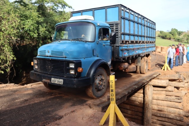 Prefeitura faz balanço anual das ações de manutenção de pontes e estradas rurais 