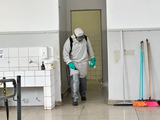 Escolas da Rede Municipal de Prudente recebem controle preventivo contra pragas 