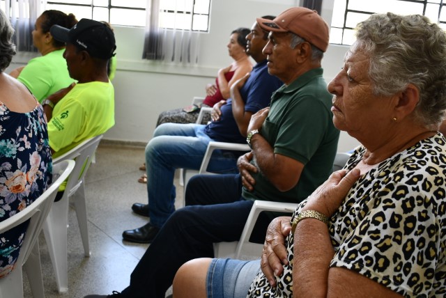 Janeiro Branco: CRAS Alexandrina promove roda de conversa sobre saúde mental 