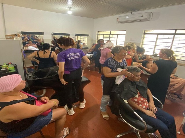 Mulheres que florescem: encontro promove acolhimento e conexão em Prudente