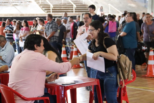 Feirão do Emprego: Sedepp orienta candidatos sobre como preparar um bom currículo