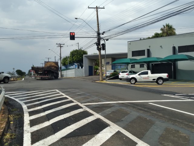 Semob inicia operação dos semáforos instalados na Av. Joaquim Constantino, altura da AABB