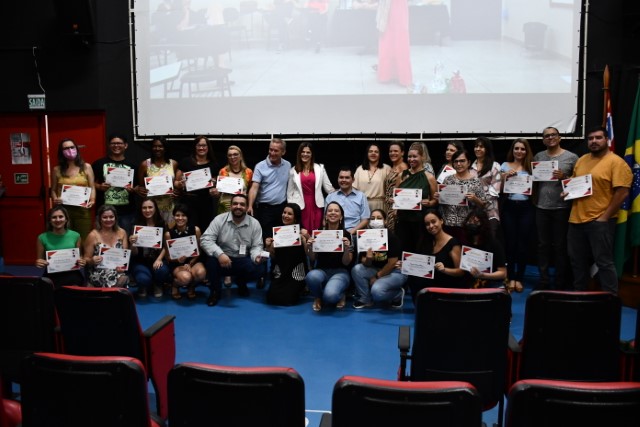 Seduc realiza formatura da 1ª Turma do Projeto de Capacitação Funcional