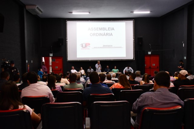 Prefeito Ed Thomas participa de assembleia ordinária da Unipontal