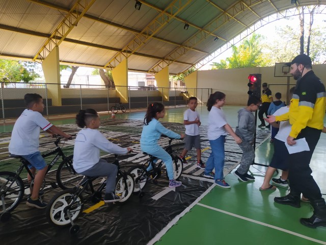 Secretarias de e Mobilidade Urbana e Educação promovem ‘Cidade Mirim’ nas escolas