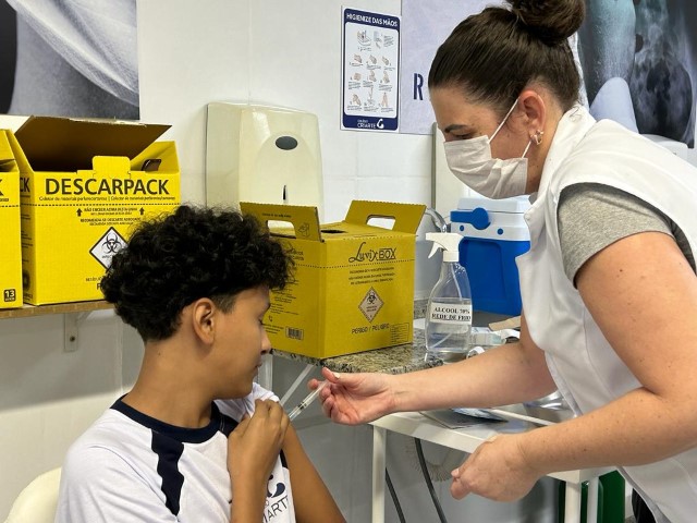 Projeto “Vacina nas Escolas” chega à rede municipal na próxima semana