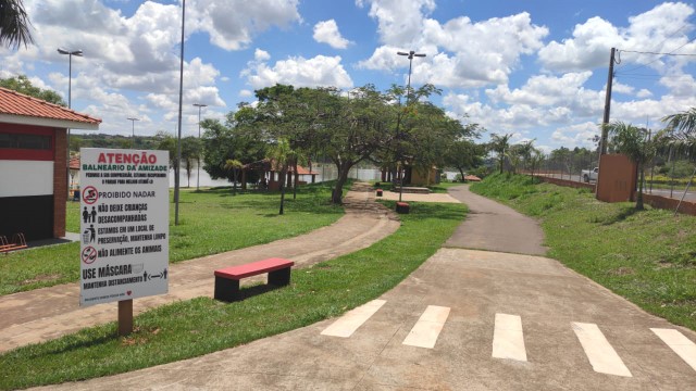 Confira o que abre e o que fecha no feriado prolongado de Nossa Senhora