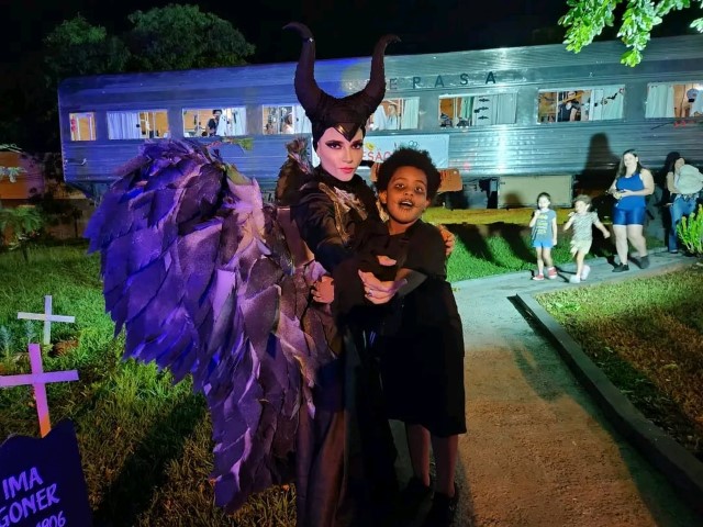 “Uma Noite no Museu” impressiona o público com  edição especial de Halloween