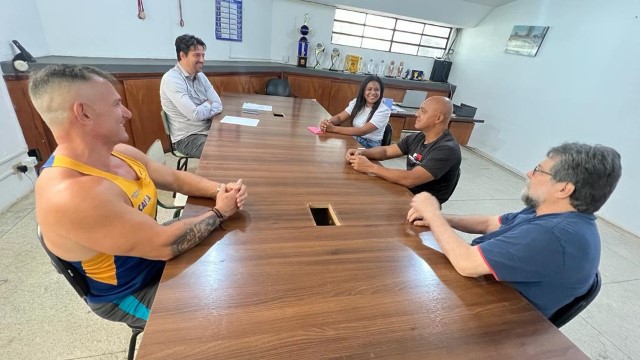 Secretário de Esportes recebe representantes da Fundacte e a vereadora Nathalia 