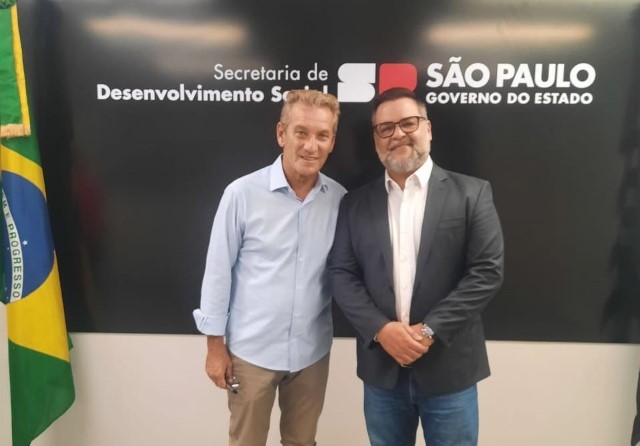 Ed Thomas tem agenda com secretário Gilberto Nascimento Junior e solicita Bom Prato Móvel