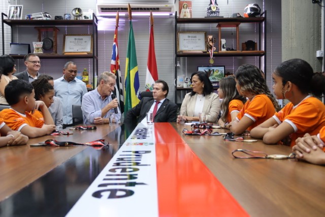 Prefeito Ed Thomas recebe Ministro do Trabalho e Emprego, Luiz Marinho