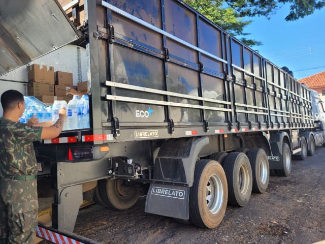 Prudente envia nova carreta com donativos para o Rio Grande do Sul