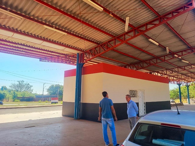 Prefeitura reforma terminal urbano do Brasil Novo ganha pintura e itens de segurança
