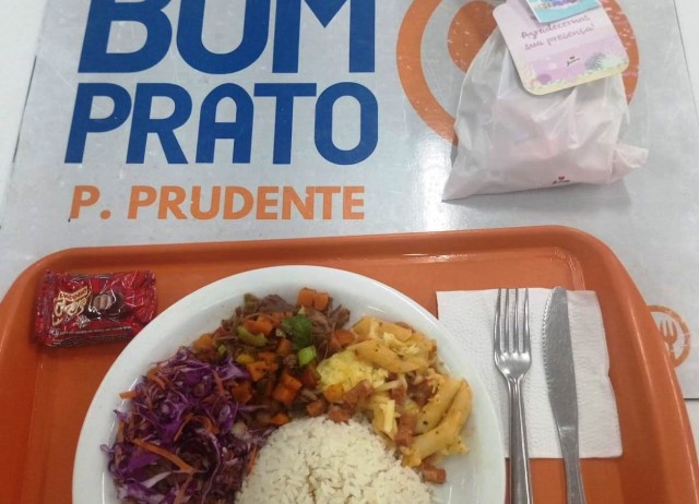 Bom Prato de Prudente serve almoço especial nesta sexta (11) para marcar Dia das Crianças