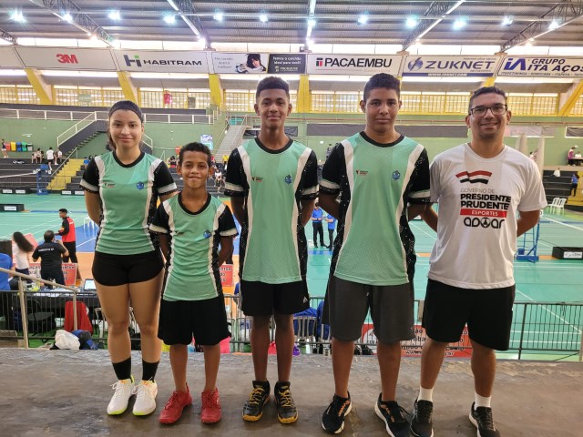 Equipe de badminton da Semepp conquista medalhas em Itapetininga