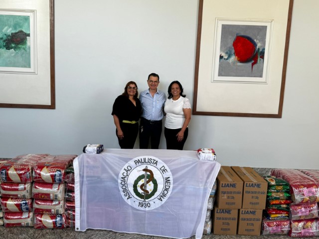 Fundo Social recebe 1,3 mil quilos de alimentos do “Caminhando e Correndo com Saúde”