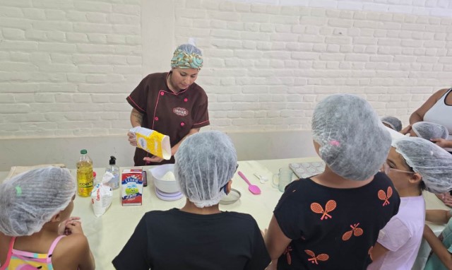 Projeto Férias no Matarazzo 2025 tem início nesta segunda (13) com oficina de cupcakes