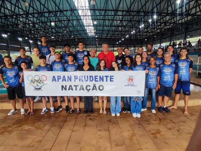 Equipes de natação da Semepp retomam treinos no Parque Aquático 