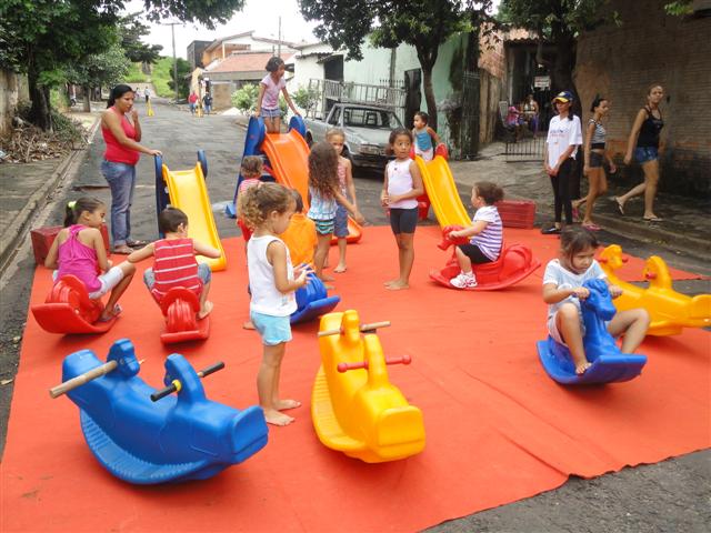Villa Real recebe neste domingo o projeto Brincando na Rua/Semepp/Andorinha