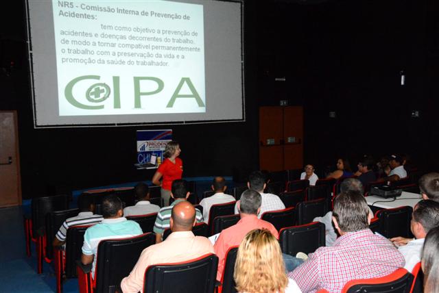 Cipa realiza capacitação de membros conforme Norma Regulamentar 5 no Matarazzo