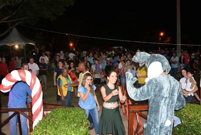 Casa do Coelho da Páscoa é aberta e funciona até quarta no Chalé do Parque do Povo