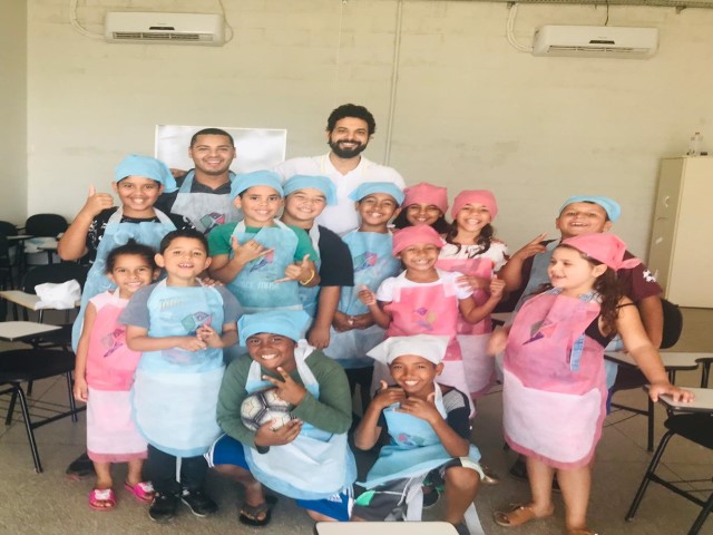 Coordenadoria da Juventude promove ‘Dia de mini chef’ para crianças atendidas 